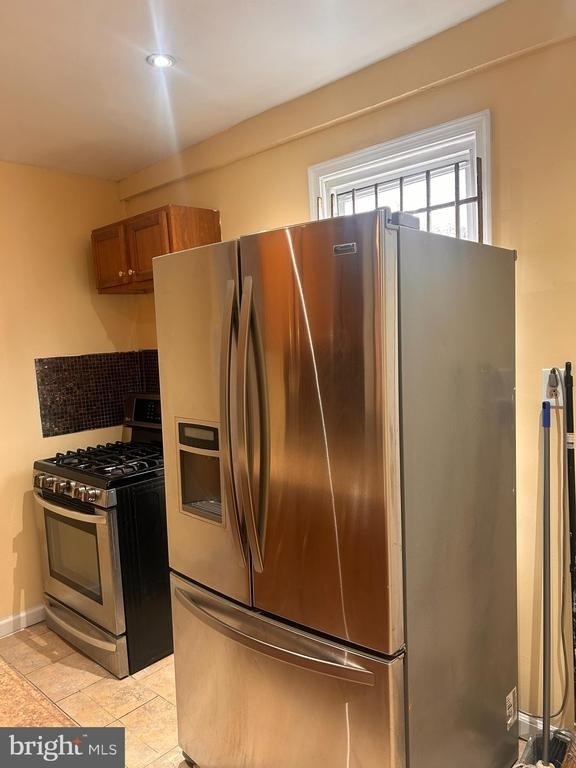 1308 W Lippincott Street - Photo 6