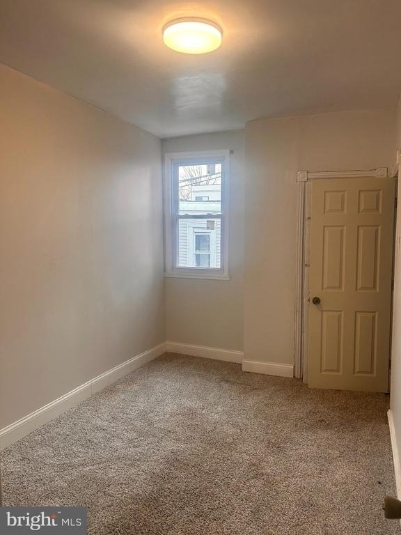 1308 W Lippincott Street - Photo 8