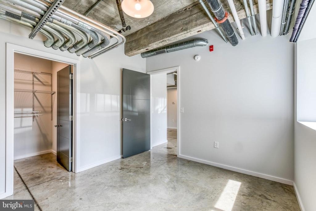 4800 Brown Street - Photo 6
