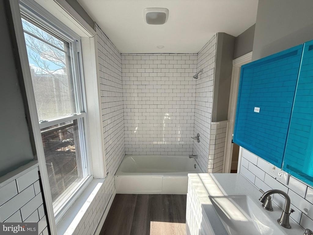 5116 Folsom Street - Photo 13