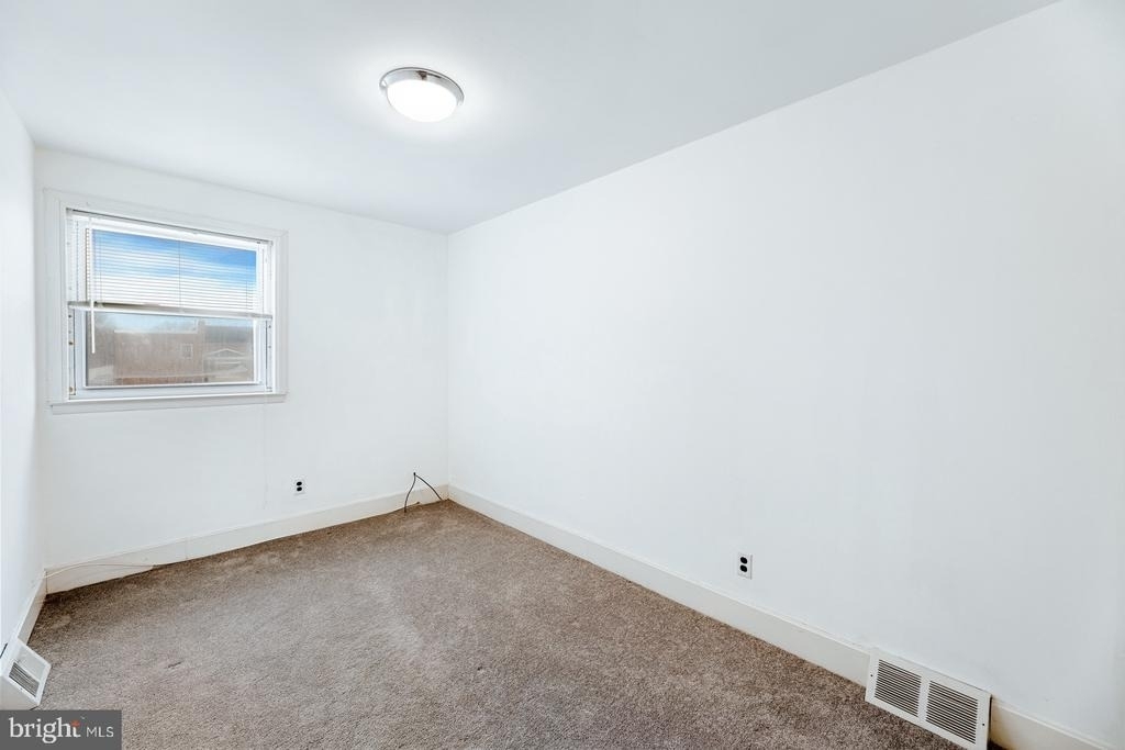 12450 Knights Road - Photo 33