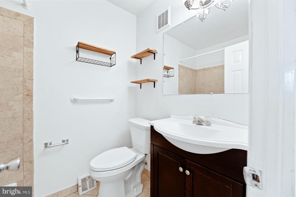 12450 Knights Road - Photo 19