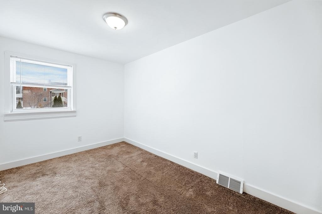 12450 Knights Road - Photo 16