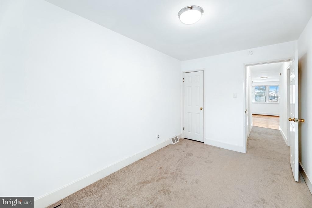 12450 Knights Road - Photo 34