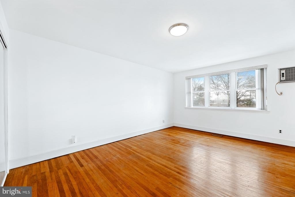 12450 Knights Road - Photo 22