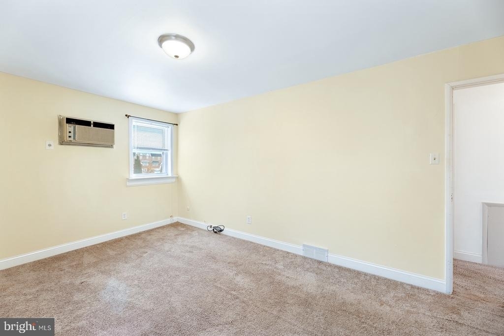 12450 Knights Road - Photo 13