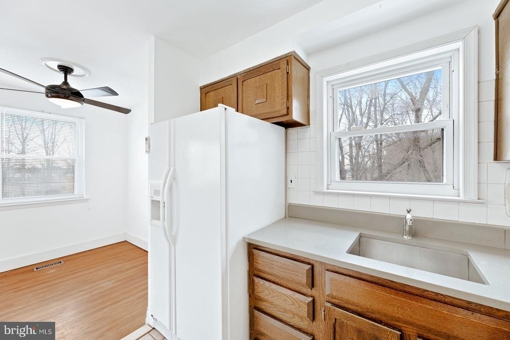 12450 Knights Road - Photo 27