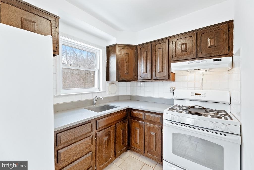 12450 Knights Road - Photo 28