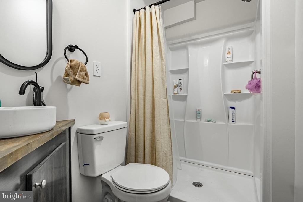 324 Darby Road - Photo 9
