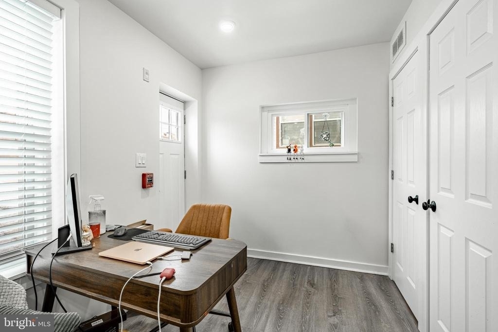 324 Darby Road - Photo 6