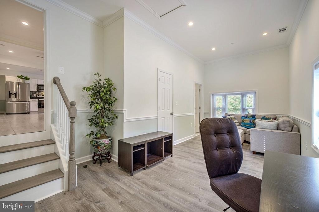 14911 New Hampshire Avenue - Photo 18