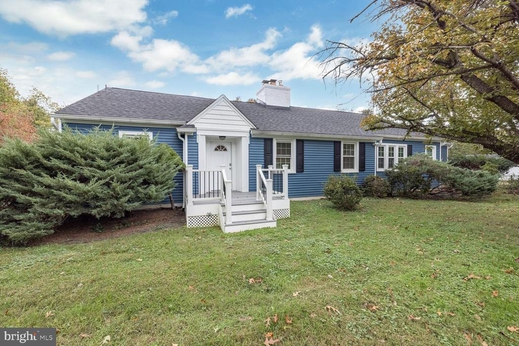 14911 New Hampshire Avenue - Photo 0