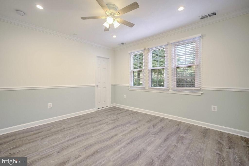 14911 New Hampshire Avenue - Photo 12