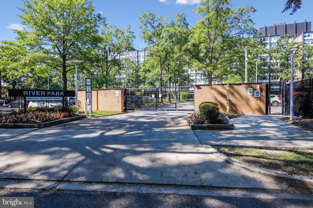 1301 Delaware Avenue Sw - Photo 38