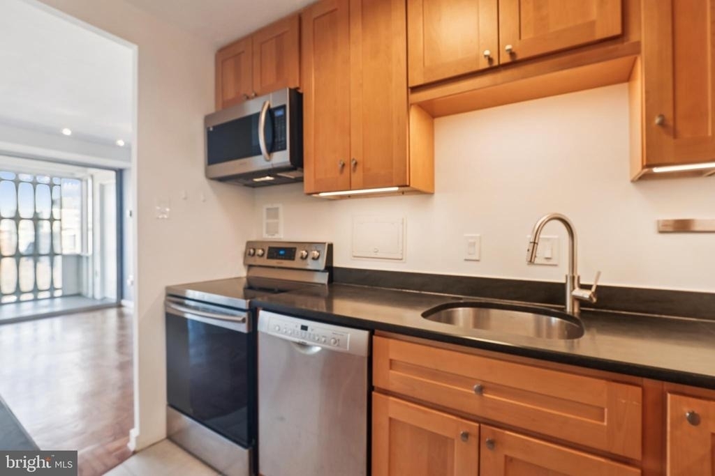 1301 Delaware Avenue Sw - Photo 27