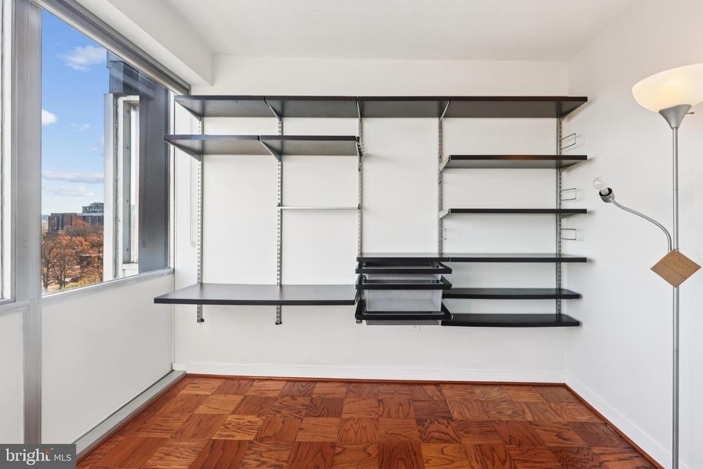 1301 Delaware Avenue Sw - Photo 34