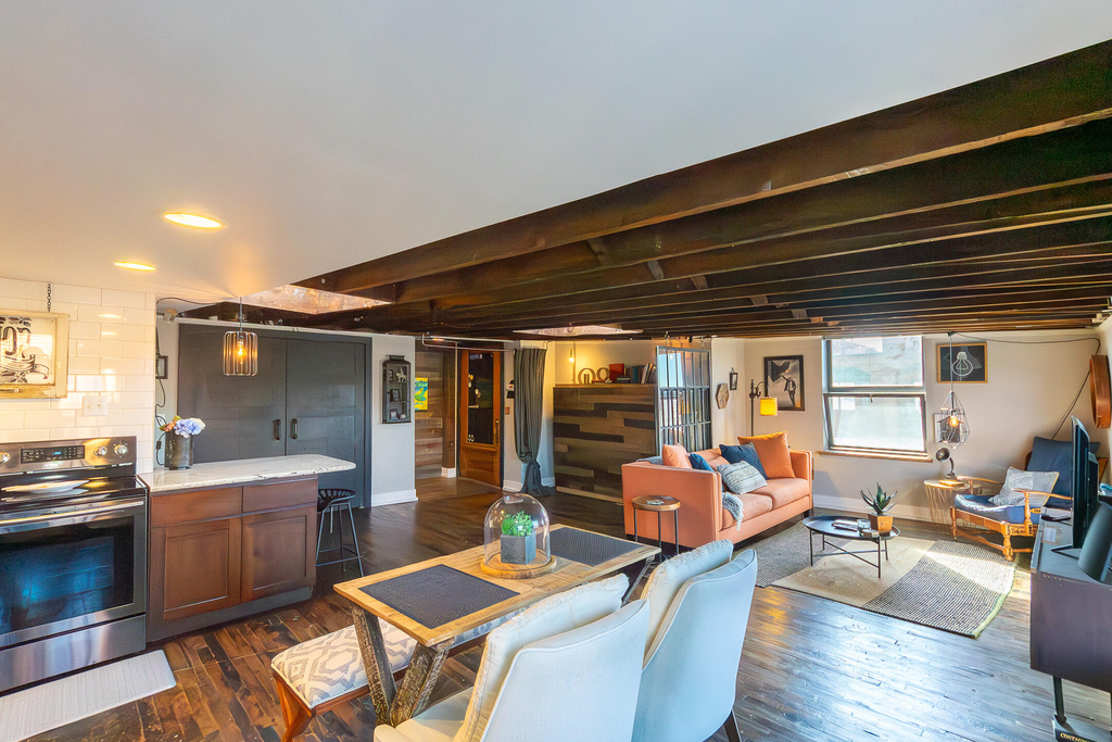 104 W Main Street - Photo 6
