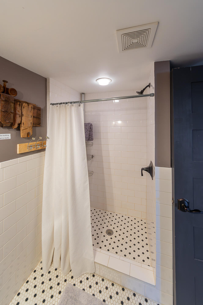104 W Main Street - Photo 15