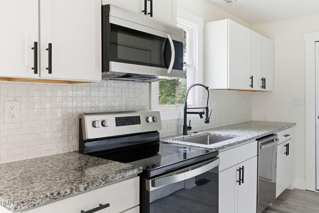 313 Park Avenue W - Photo 16