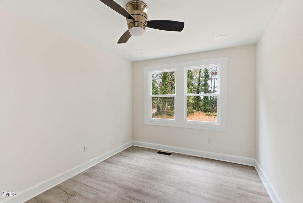 313 Park Avenue W - Photo 27