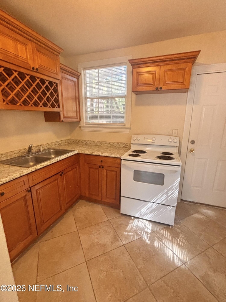 3233 Post Street - Photo 1