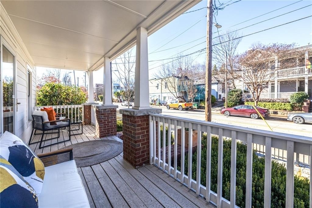 69 Randolph Street Ne - Photo 2