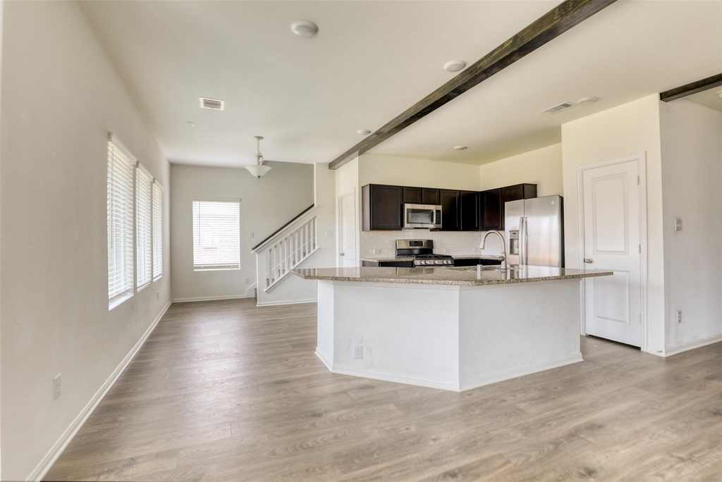 420 Magnolia Street - Photo 6