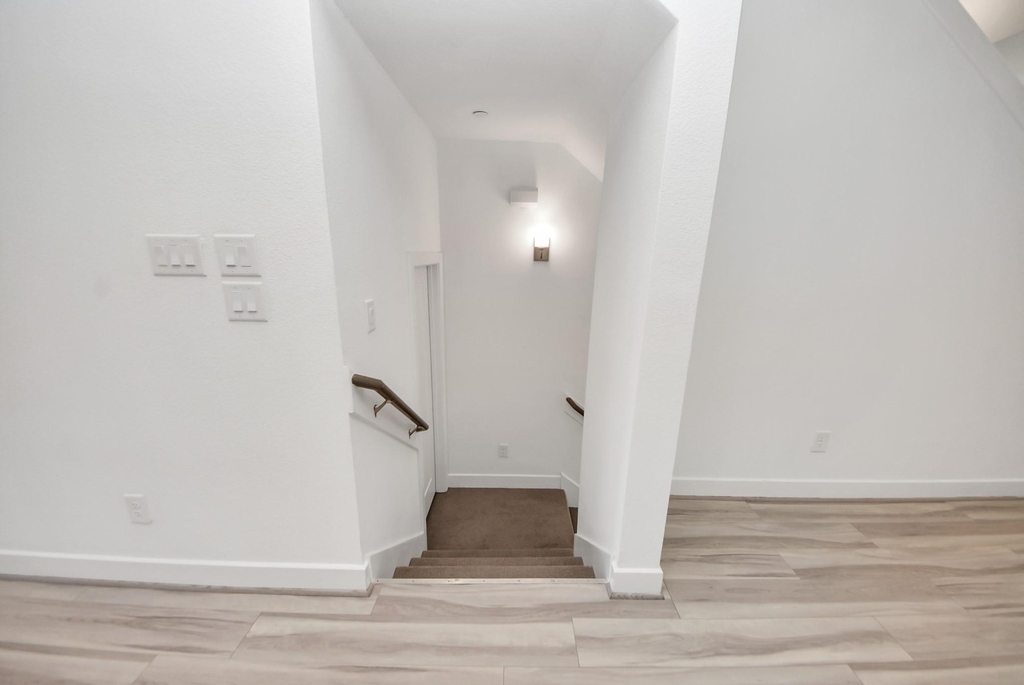 18716 Centro Main Street - Photo 21
