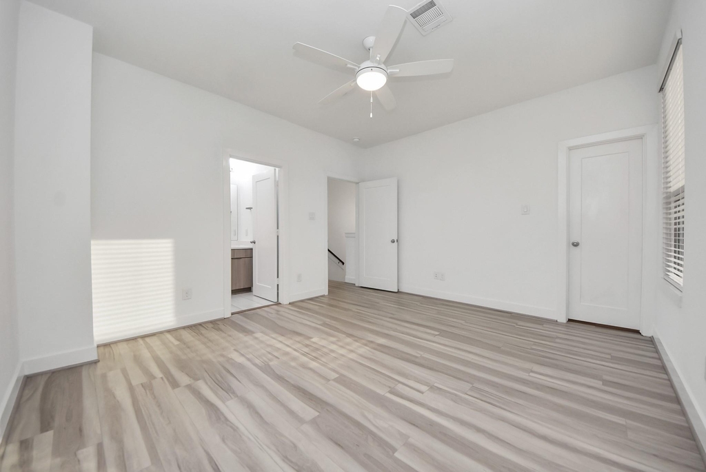 18716 Centro Main Street - Photo 24