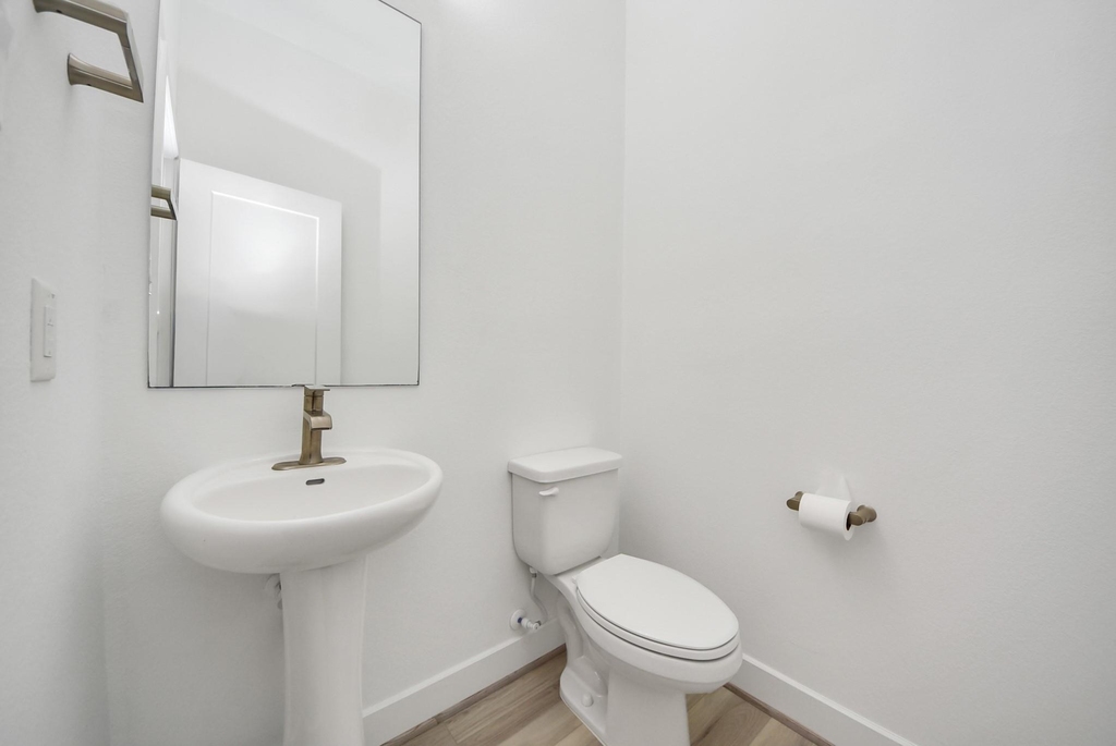18716 Centro Main Street - Photo 10