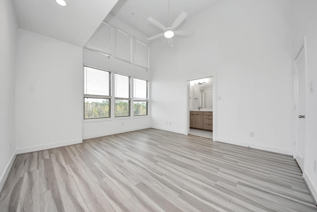 18716 Centro Main Street - Photo 25
