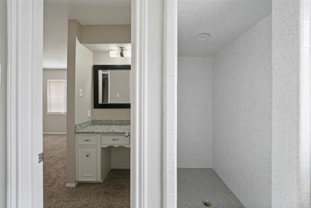 643 Ames Street - Photo 24