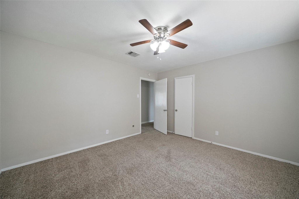 643 Ames Street - Photo 30
