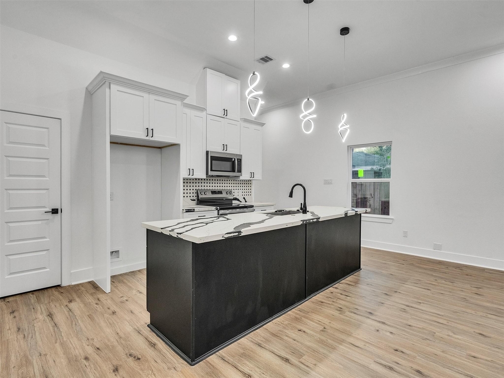 7358 Guadalcanal Road - Photo 9