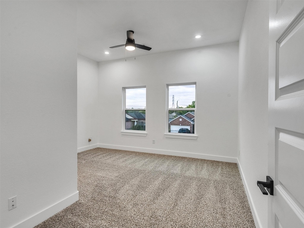 7358 Guadalcanal Road - Photo 26