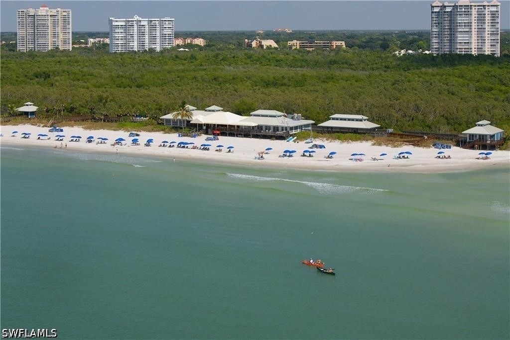 6361 Pelican Bay Boulevard - Photo 22