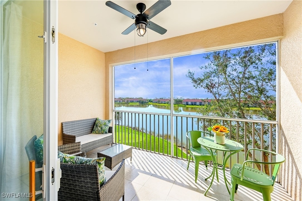 2730 Cypress Trace Circle - Photo 3