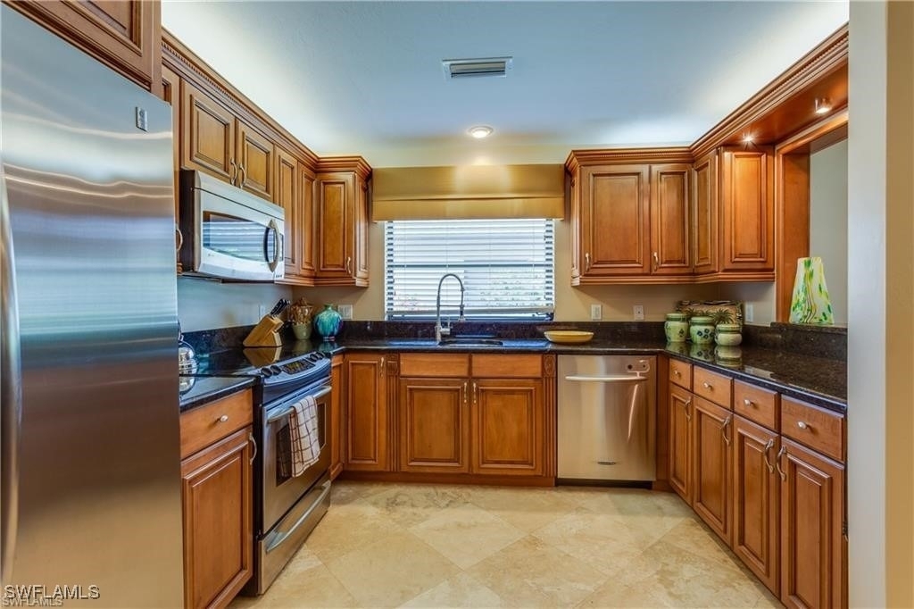 630 95th Avenue N - Photo 11