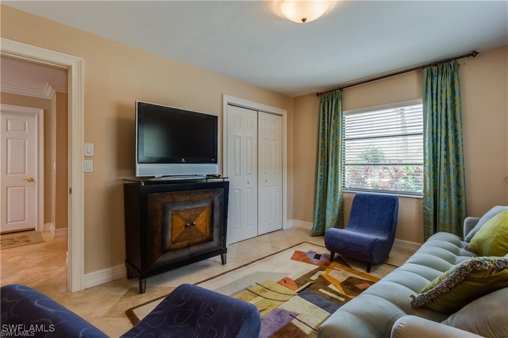630 95th Avenue N - Photo 9