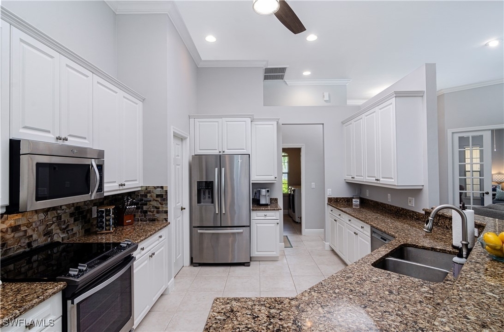336 Waterleaf Court - Photo 11