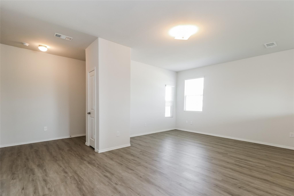 2635 Bouvardia Way - Photo 6