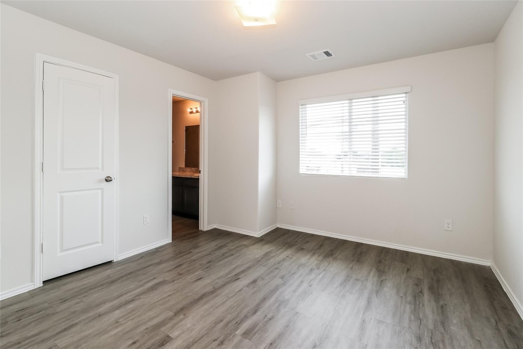 2635 Bouvardia Way - Photo 9