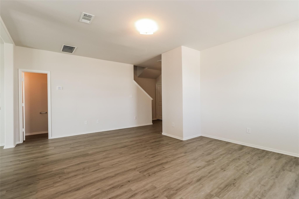 2635 Bouvardia Way - Photo 5