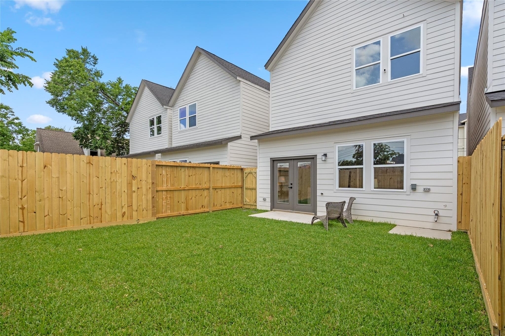 7224 Avenue B - Photo 2