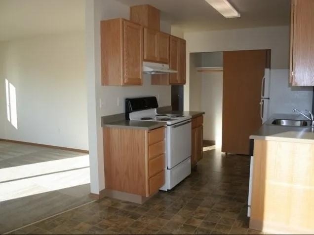 10720 Vancil Rd S - Photo 5