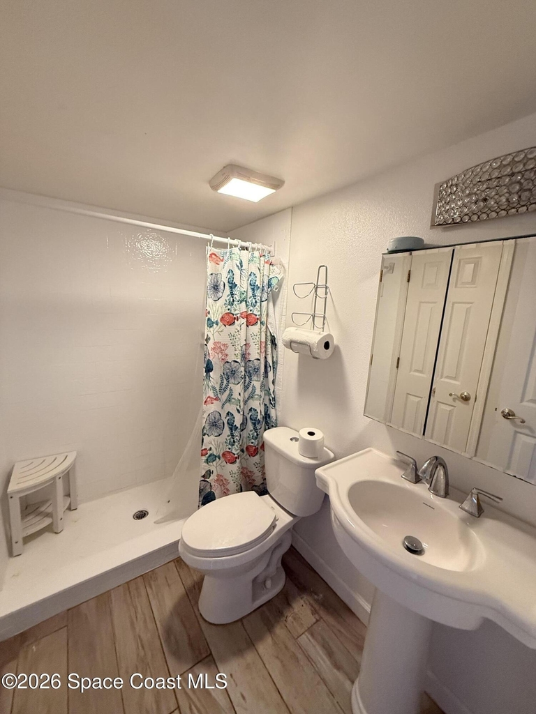 1540 Riverside Drive - Photo 8