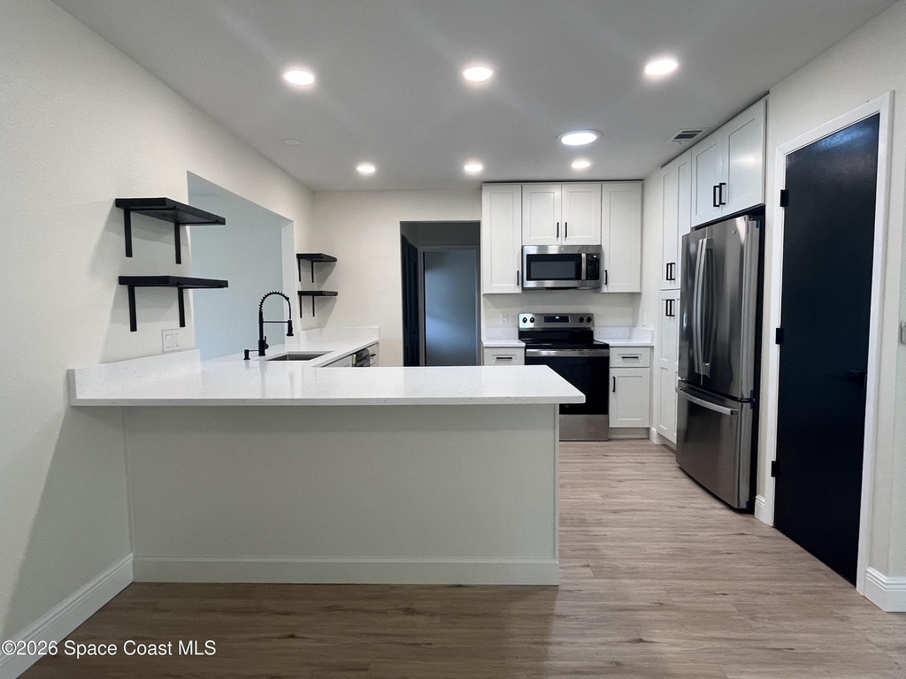 1171 Riviera Drive Ne - Photo 8