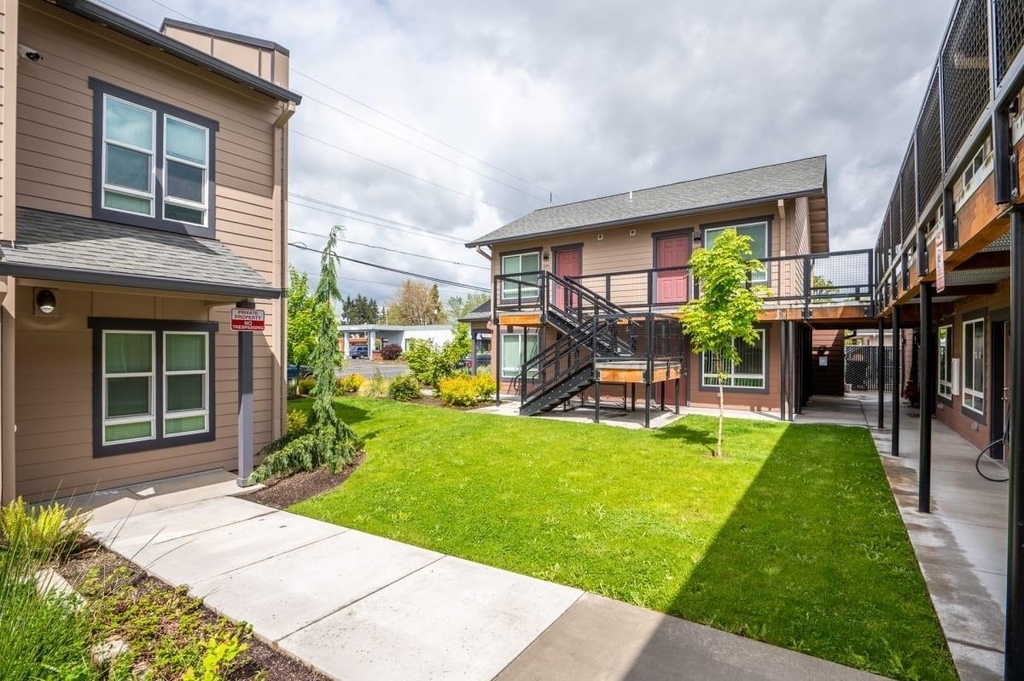 134 N 18th St - Photo 6