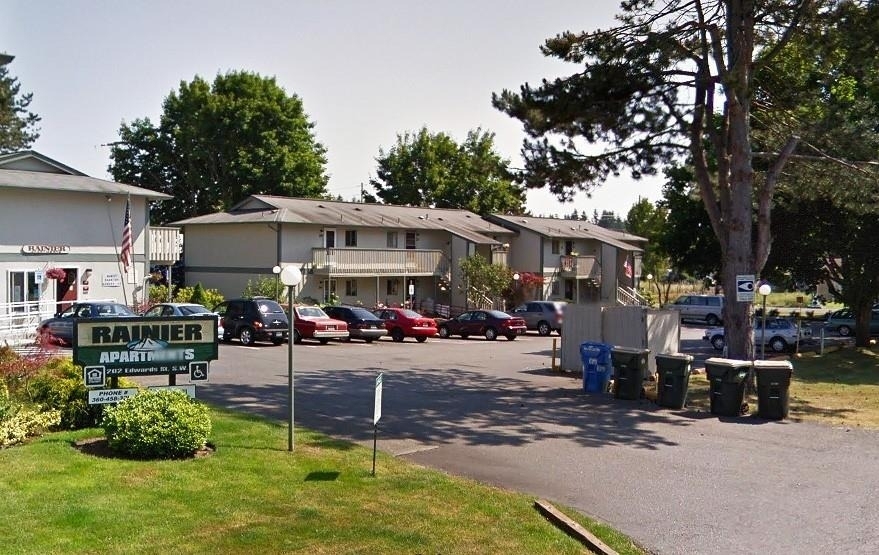 202 Edward Street - Photo 1