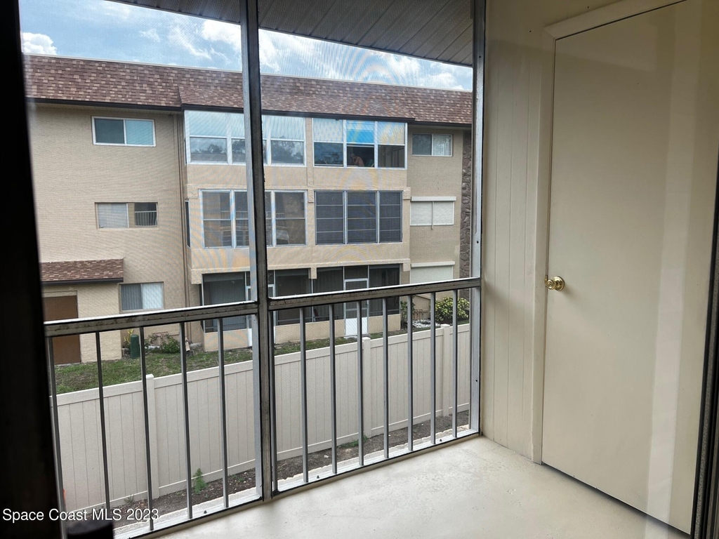 3135 Shady Dell Lane - Photo 17
